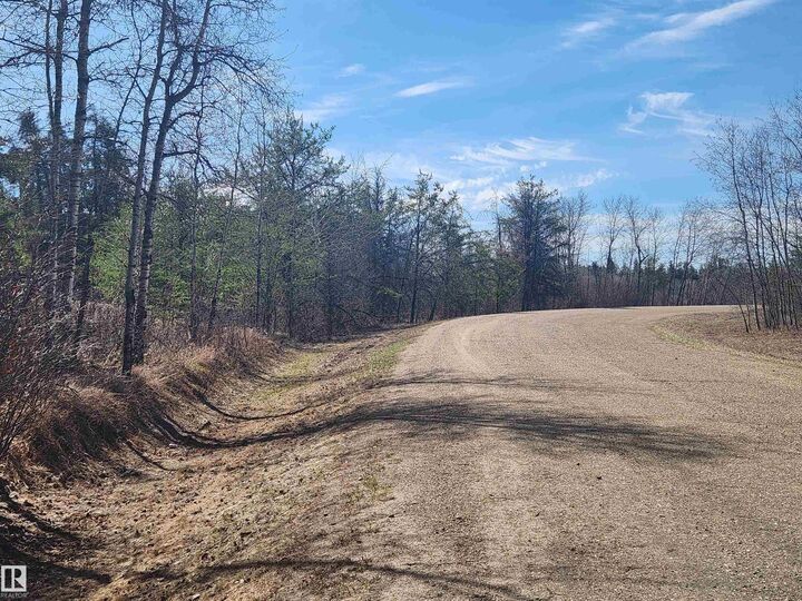 Property Photo:  575 And Range Road 173 Township Road  AB T0B 4B0 