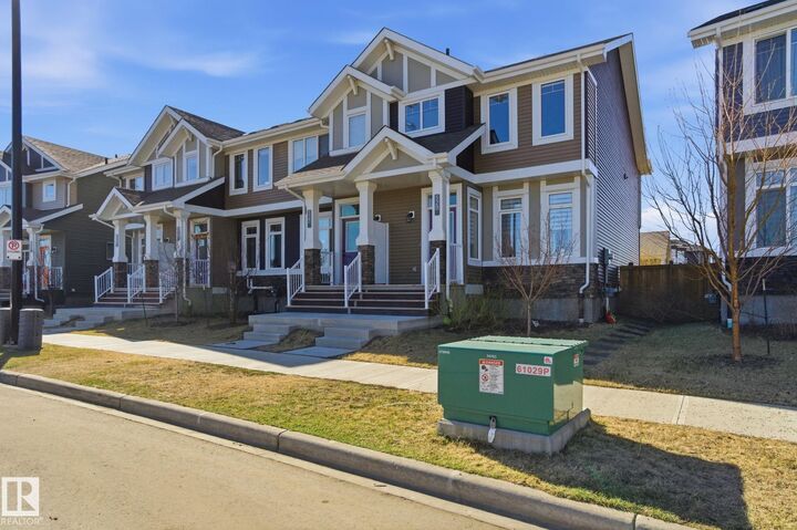 Property Photo:  529 Glenridding Ravine Drive SW  AB T6W 4P1 