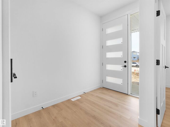 Property Photo:  3520 45 Avenue  AB T4X 3G9 