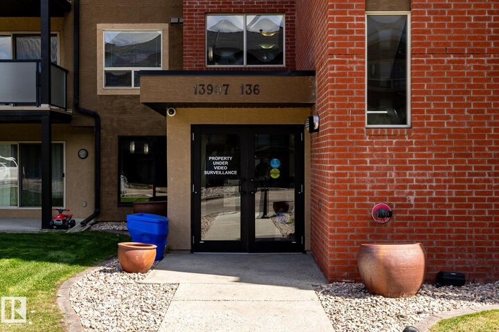Property Photo:  13907 136 Street NW 214  AB T6V 1Y4 