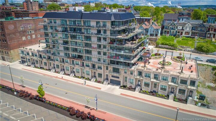 243 Prince William Street 205 — photo 1