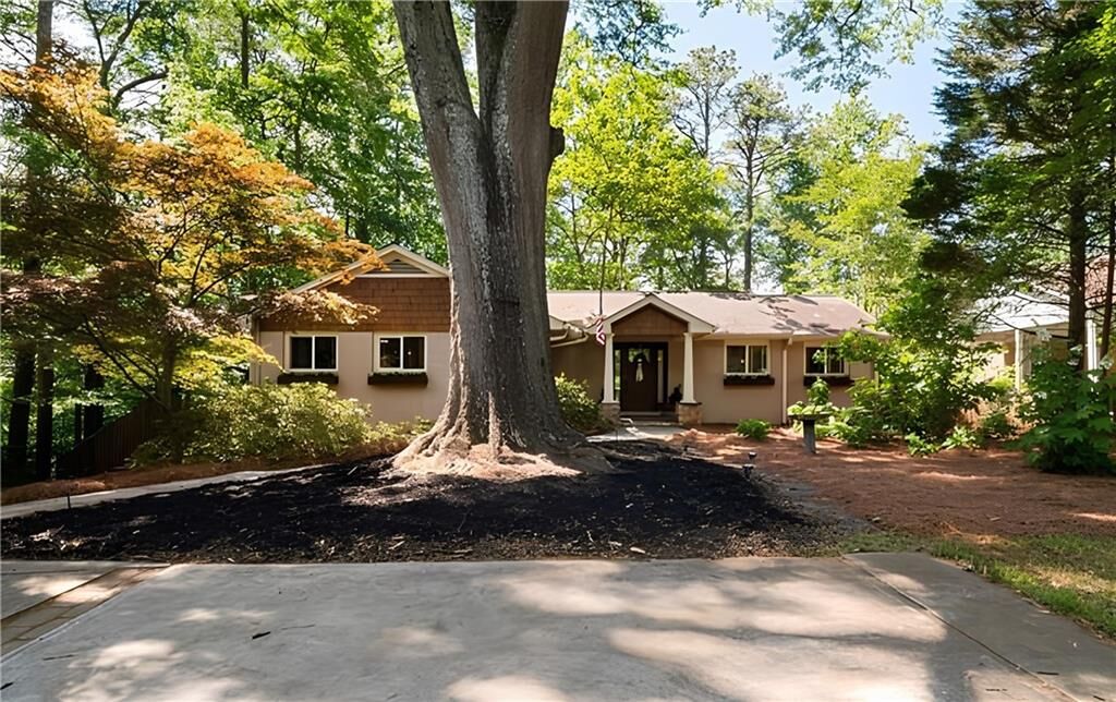 Property Photo:  1404 Briarcliff Road NE  GA 30306 