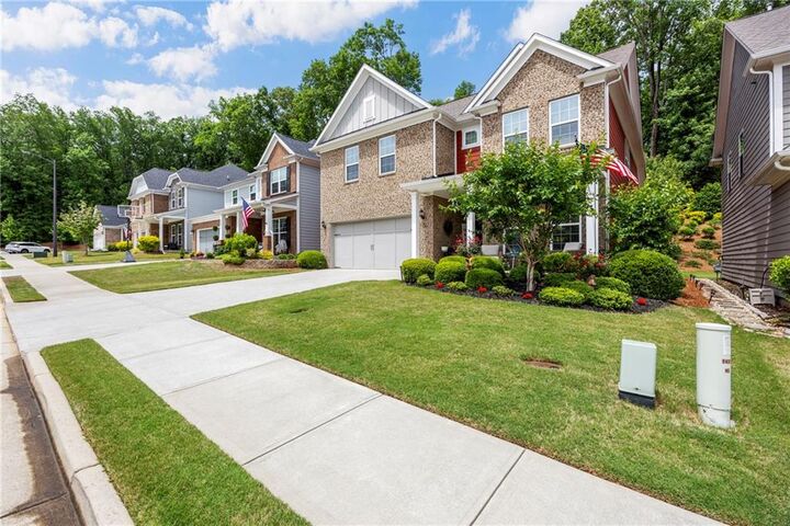 Property Photo:  216 Gaston Court  GA 30115 