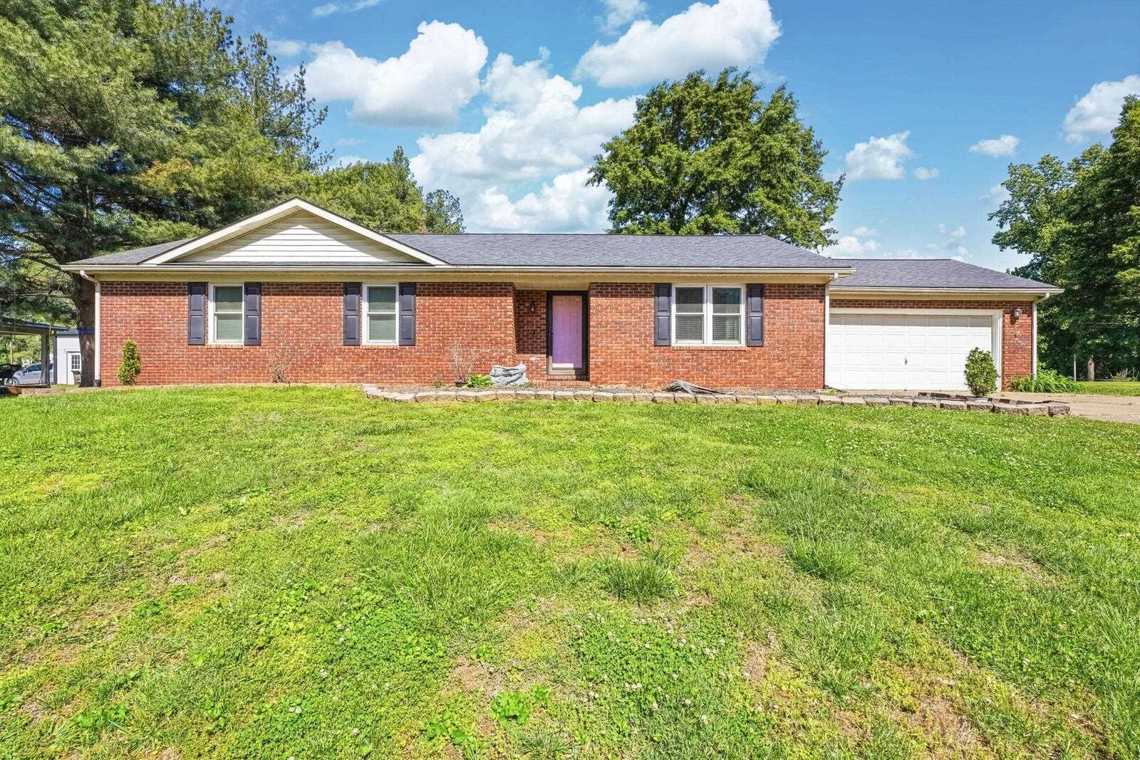 Property Photo:  3872 Peachtree Drive  KY 42420 