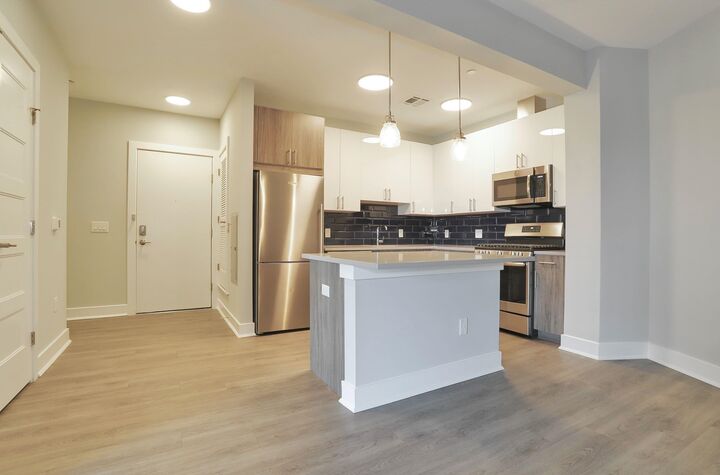 Property Photo:  105B North St 516  NJ 07002 