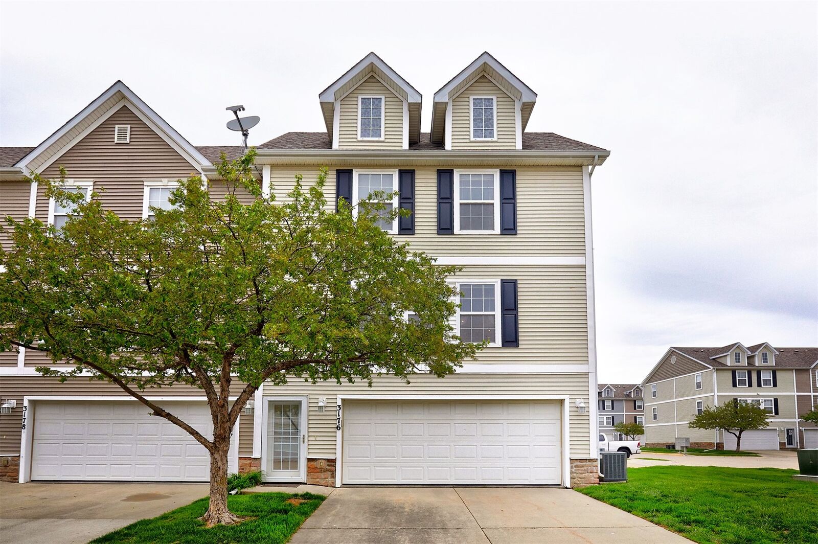 Property Photo:  3176 SW Arlan Lane  IA 50023 
