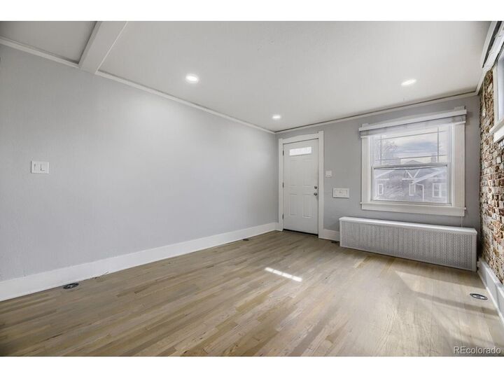 Property Photo:  935 E Virginia Ave  CO 80209 