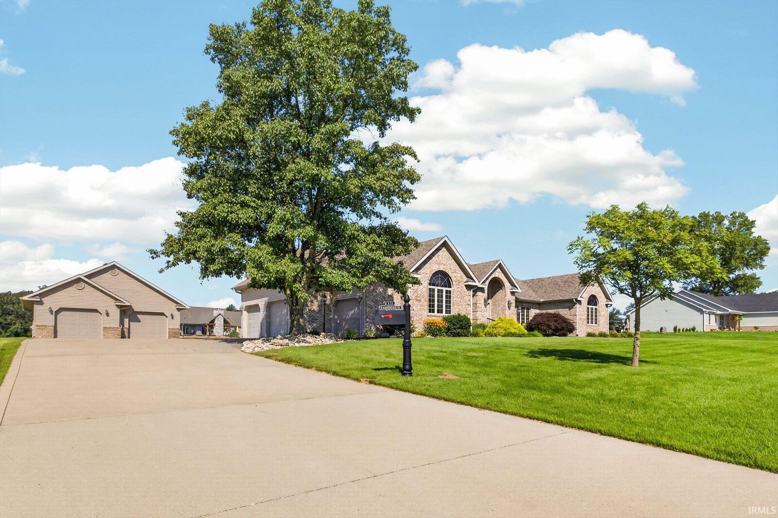 Property Photo:  675 N Auburn Ridge Drive  IN 47441 