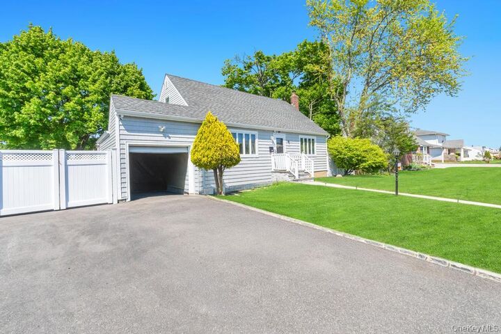 Property Photo:  259 N Rutherford Avenue  NY 11758 