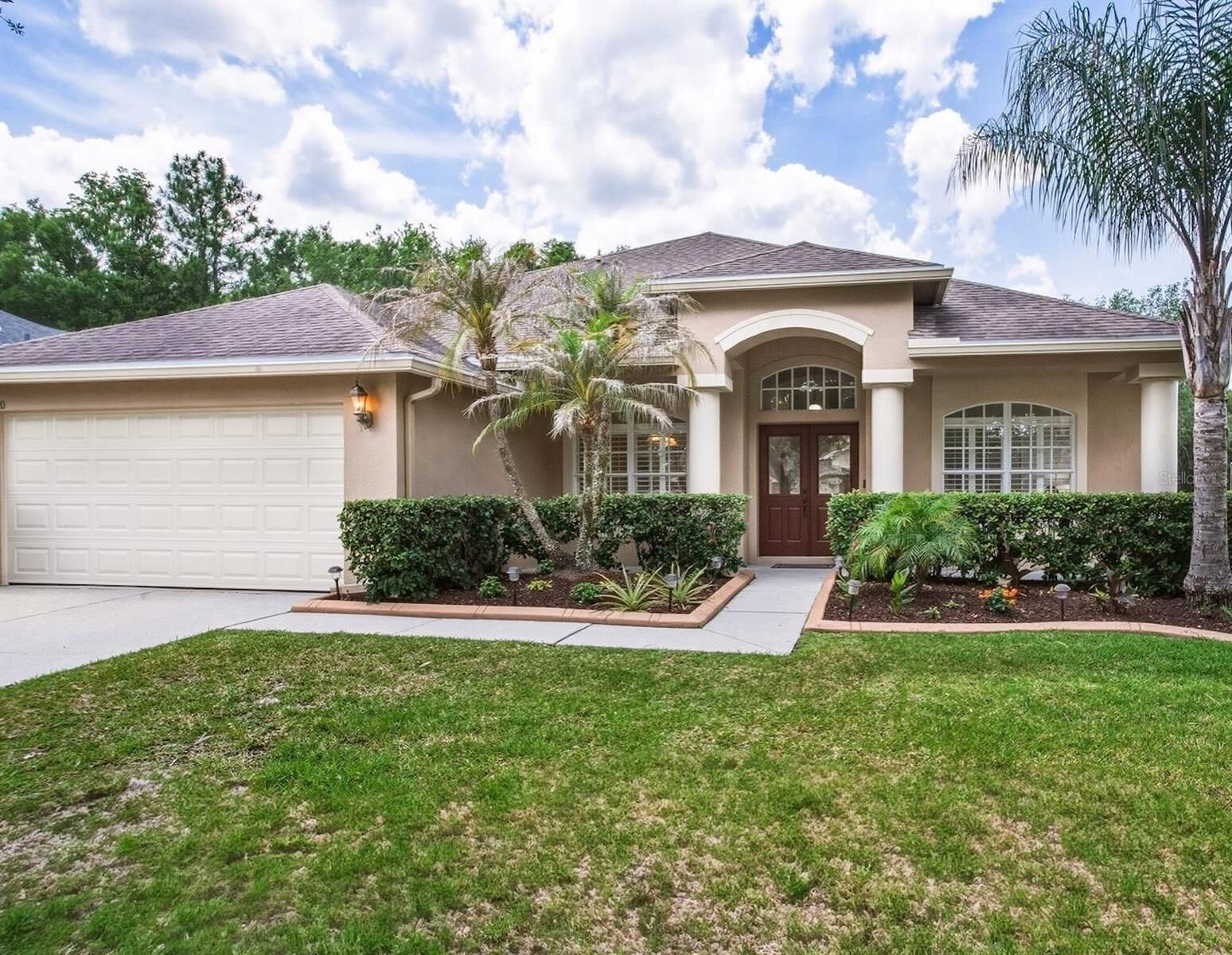 Property Photo:  18220 Stillwell Lane  FL 33647 