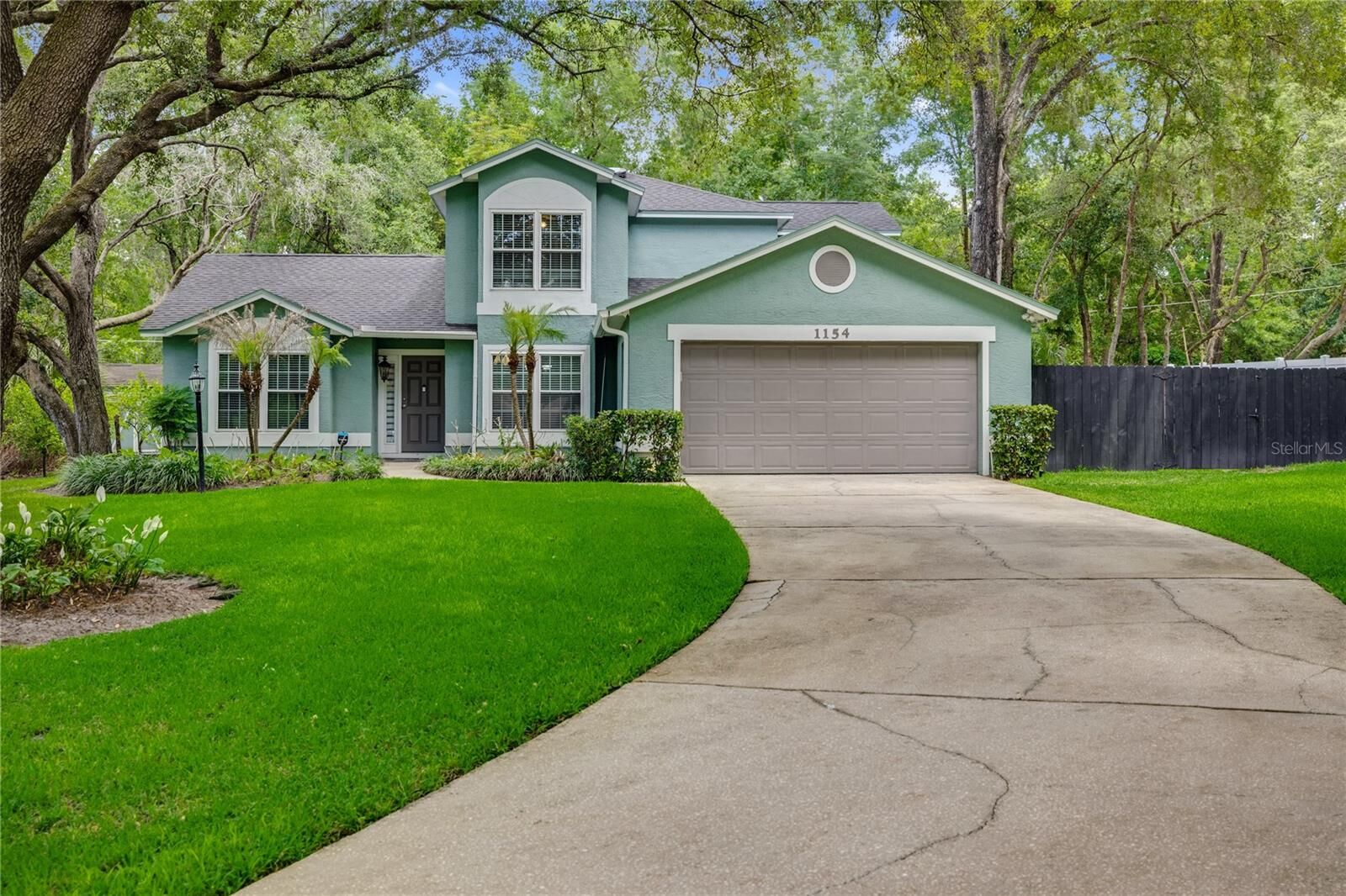 Property Photo:  1154 Deer Lake Circle  FL 32712 