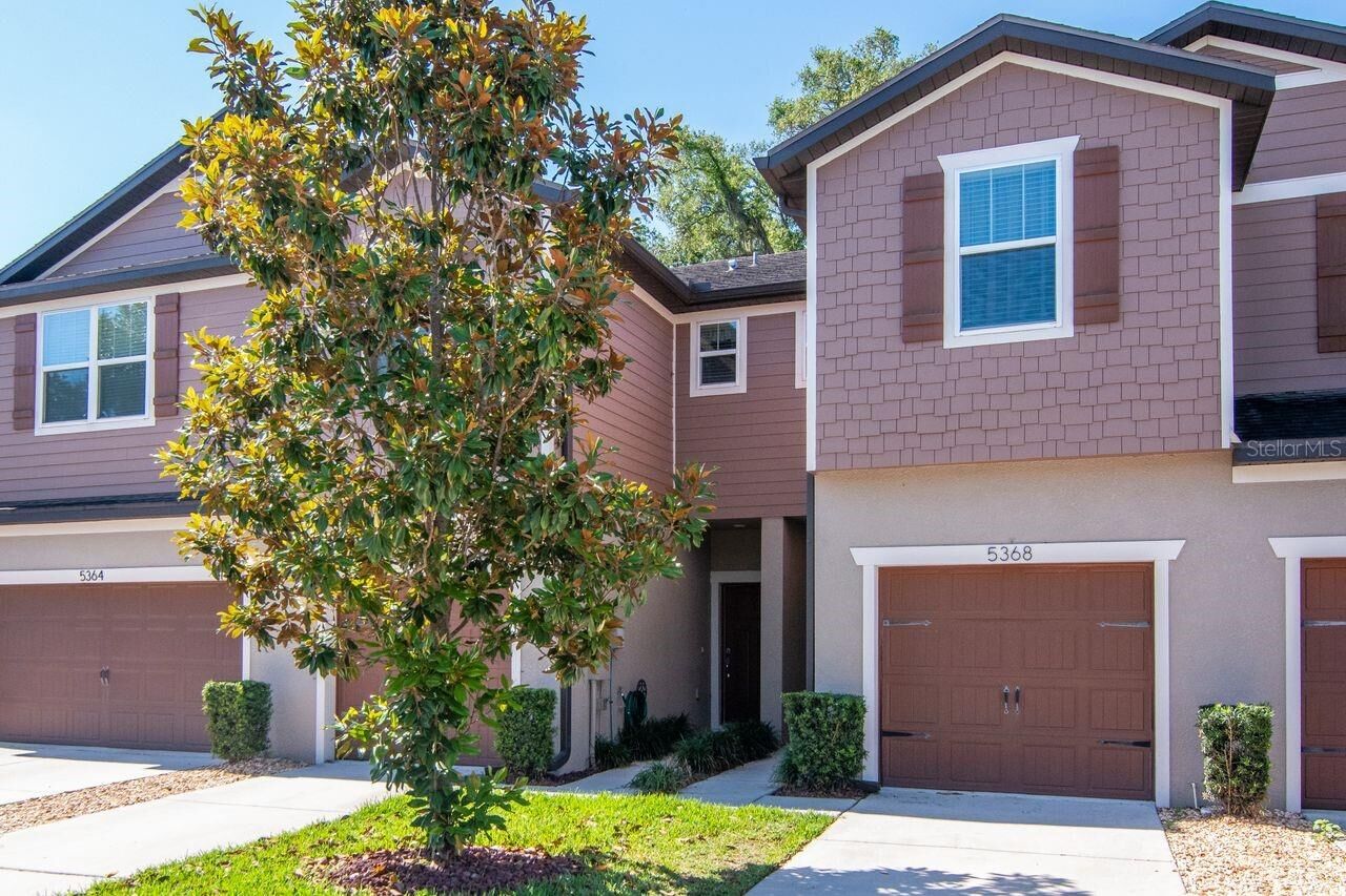 Property Photo:  5368 Sylvester Loop  FL 33610 