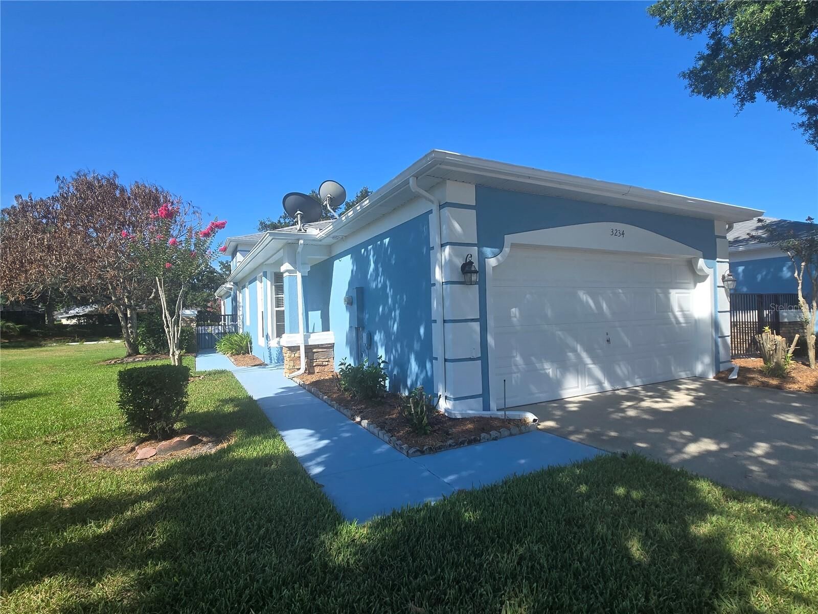 Property Photo:  3234 River Branch Circle  FL 34741 