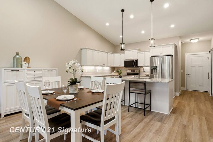Property Photo:  4086 Woodburn Court  MI 48603 