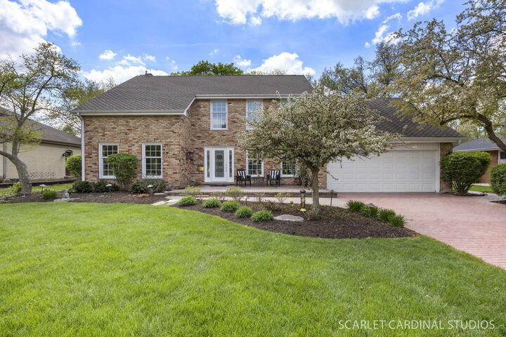 Property Photo:  170 Shelley Lane  IL 60189 