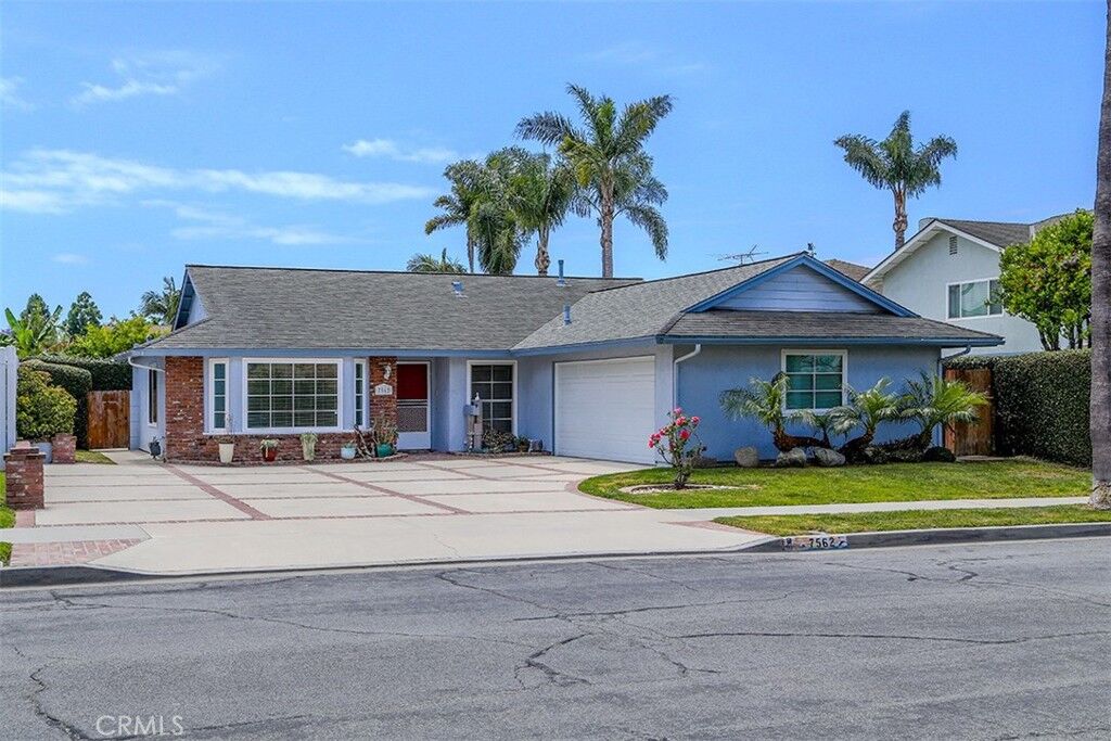 Property Photo:  7562 Taylor Drive  CA 92648 