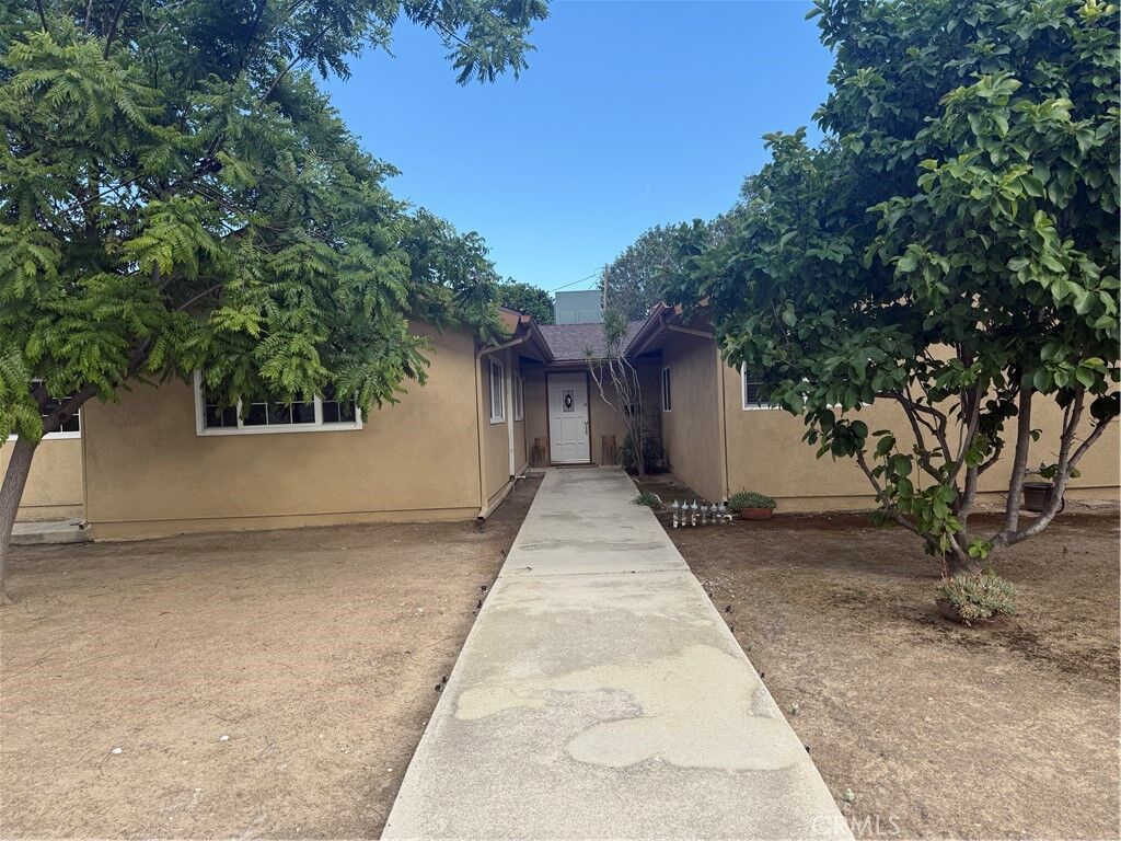 Property Photo:  22640 Cohasset  CA 91307 