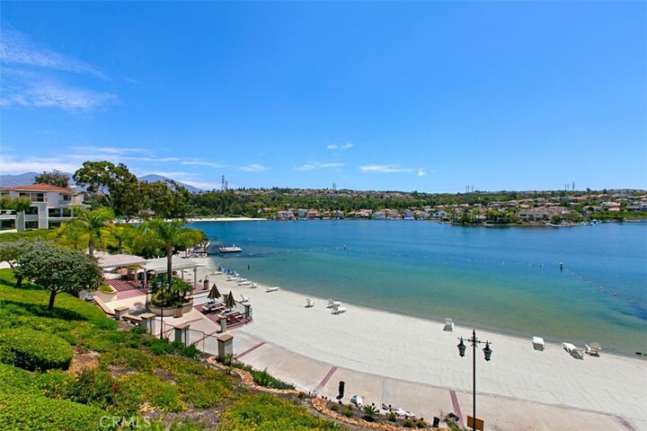Property Photo:  22564 Galilea 32  CA 92692 