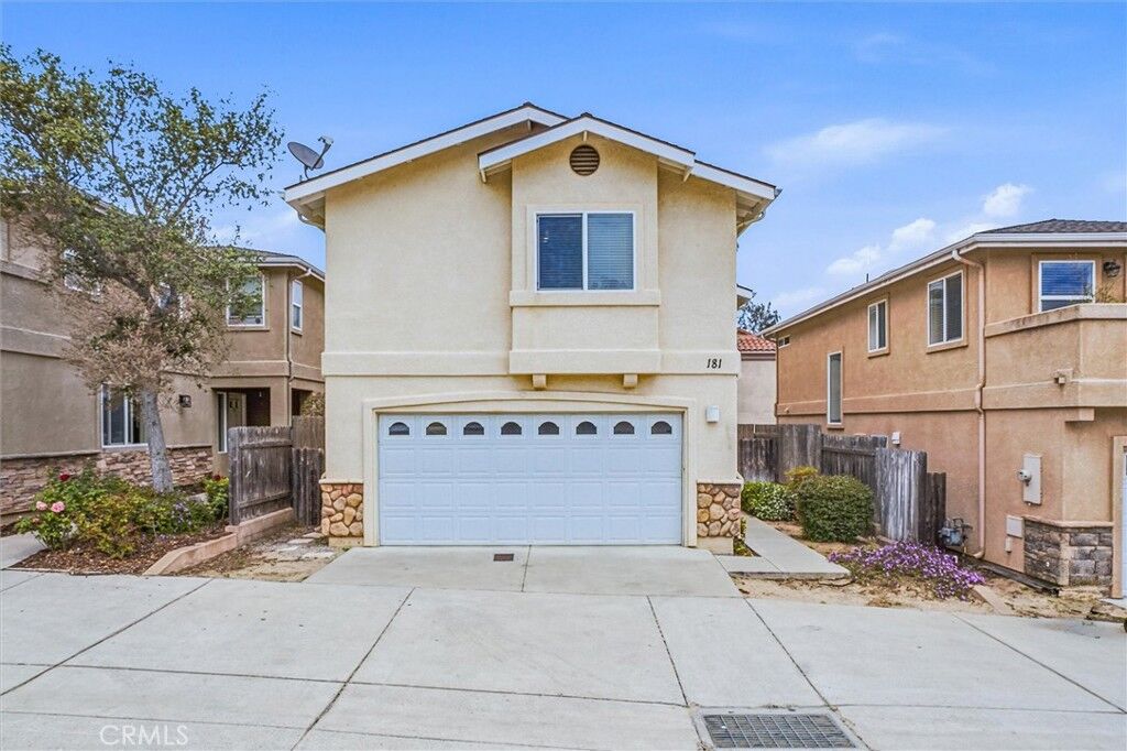 Property Photo:  181 Jerome Court  CA 93444 