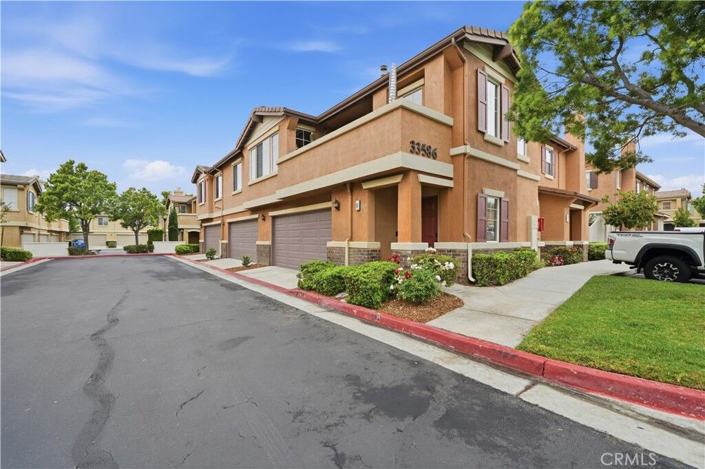 Property Photo:  33586 Emerson Way C  CA 92592 