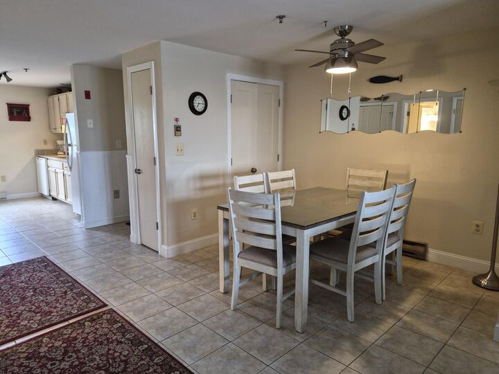 Property Photo:  1373 Post Road 8D  ME 04090 