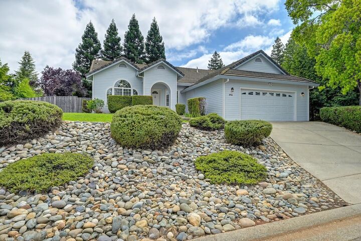 Property Photo:  2926 Thrasher Court  CA 95682 