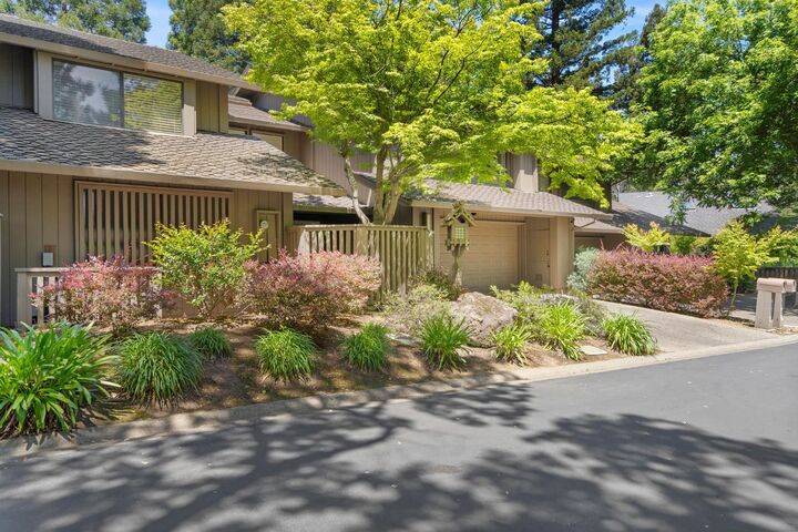 Property Photo:  35 River Bluff Lane  CA 95608 