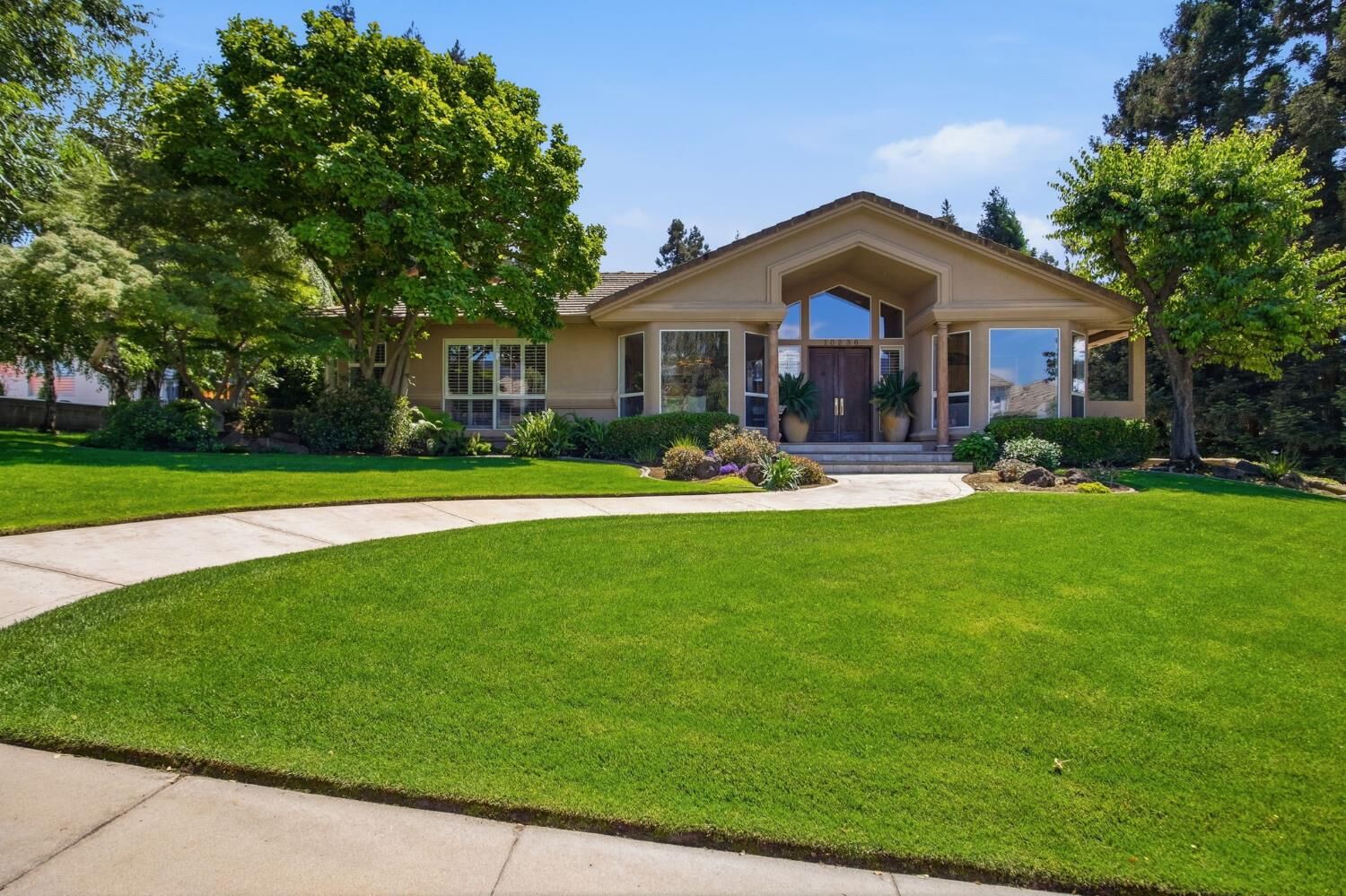 Property Photo:  10236 Whitetail Drive  CA 95361 