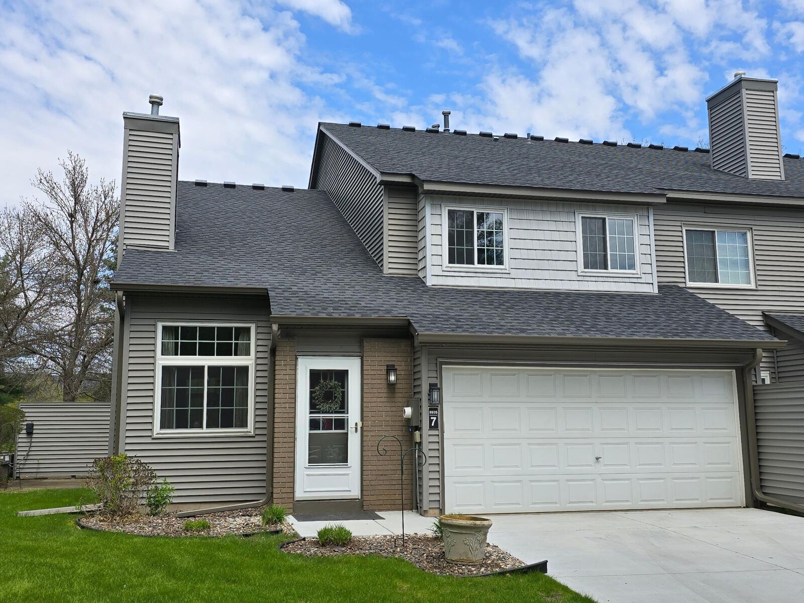 Property Photo: 9935 Russell Avenue N 7 MN 55444