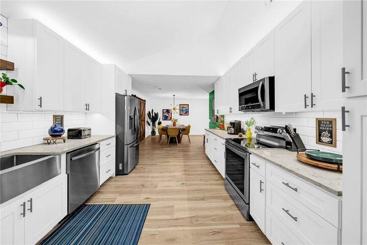 Property Photo:  1605 SE P Street  AR 72712 