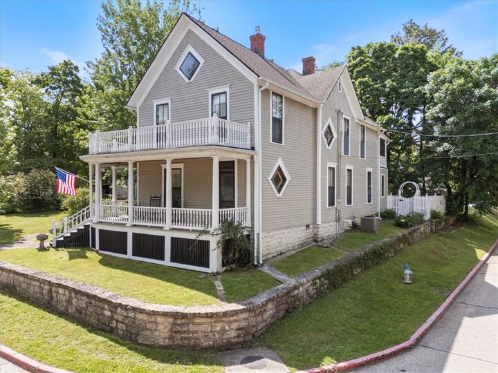 Property Photo:  12 Summit Street  AR 72632 
