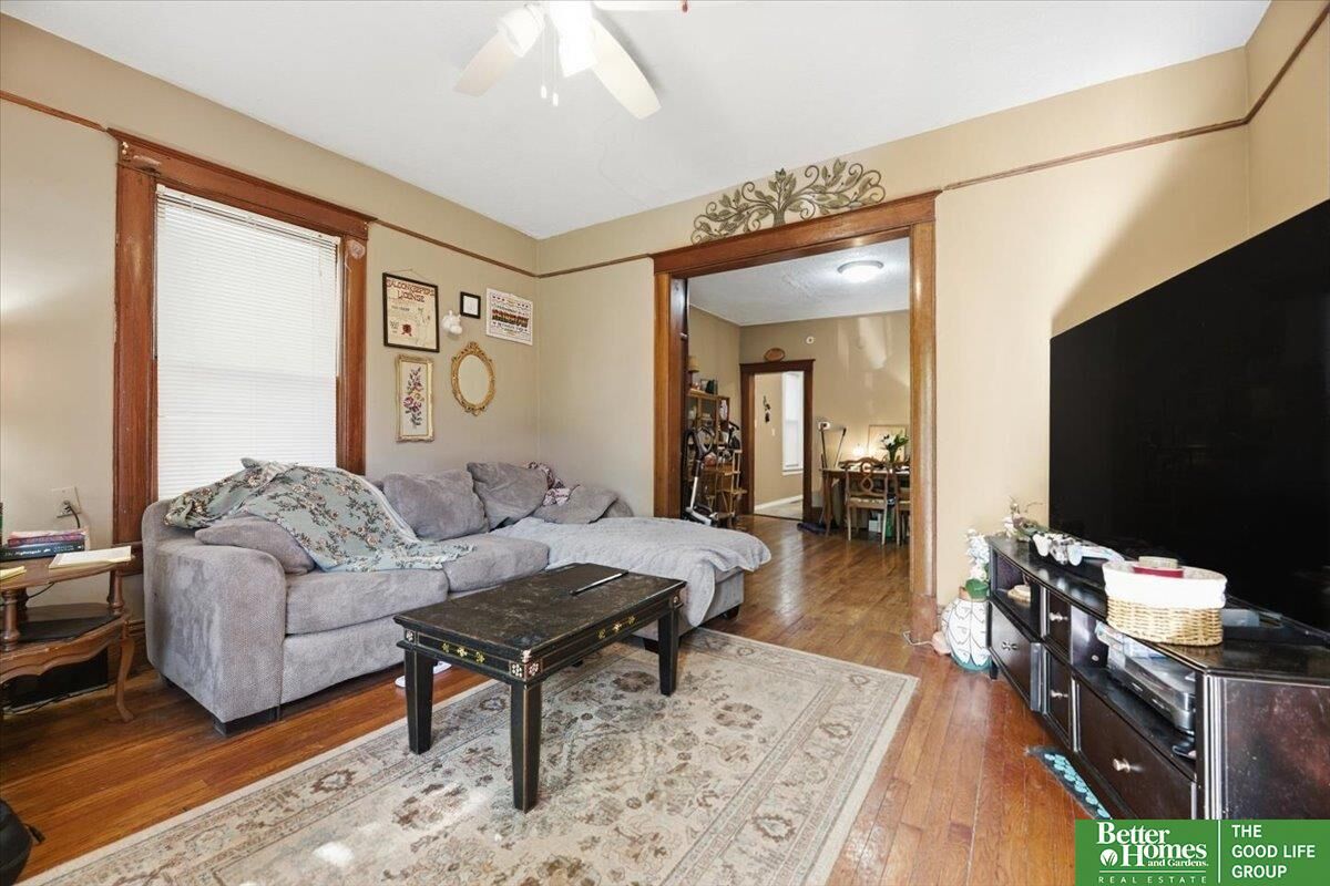 Property Photo:  522 N 32nd Street  NE 68131 