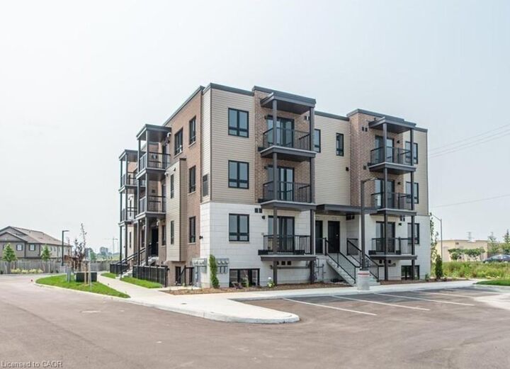 Property Photo:  1331 Countrystone Drive B15  ON N2N 0C5 