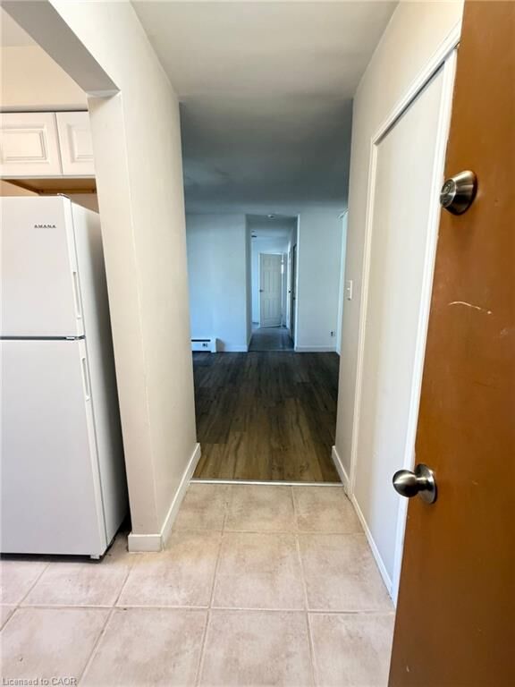 Property Photo:  449 Hazel Street 7  ON N2L 3P7 