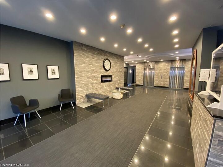 Property Photo:  135 James Street S 314  ON L8P 2Z6 