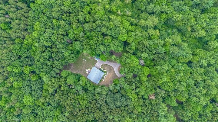 Property Photo: 156 St Johns Road W ON N3Y 4K5