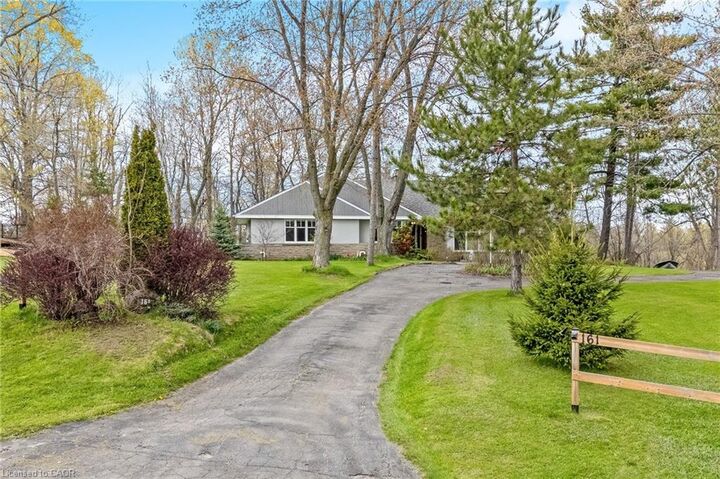 Property Photo:  161 Confederation Street  ON L7G 4S8 