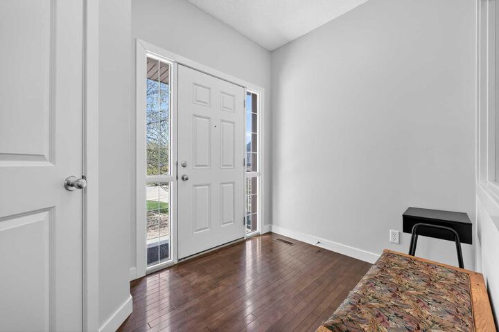 Property Photo:  64 Cranridge Crescent SE  AB T3M 0J1 