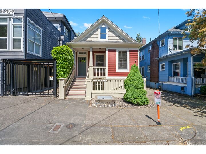 Property Photo: 2165 NW Everett St OR 97210