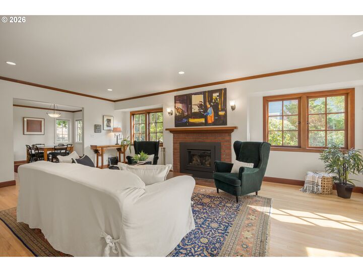 Property Photo:  1669 Fairmount Blvd  OR 97403 
