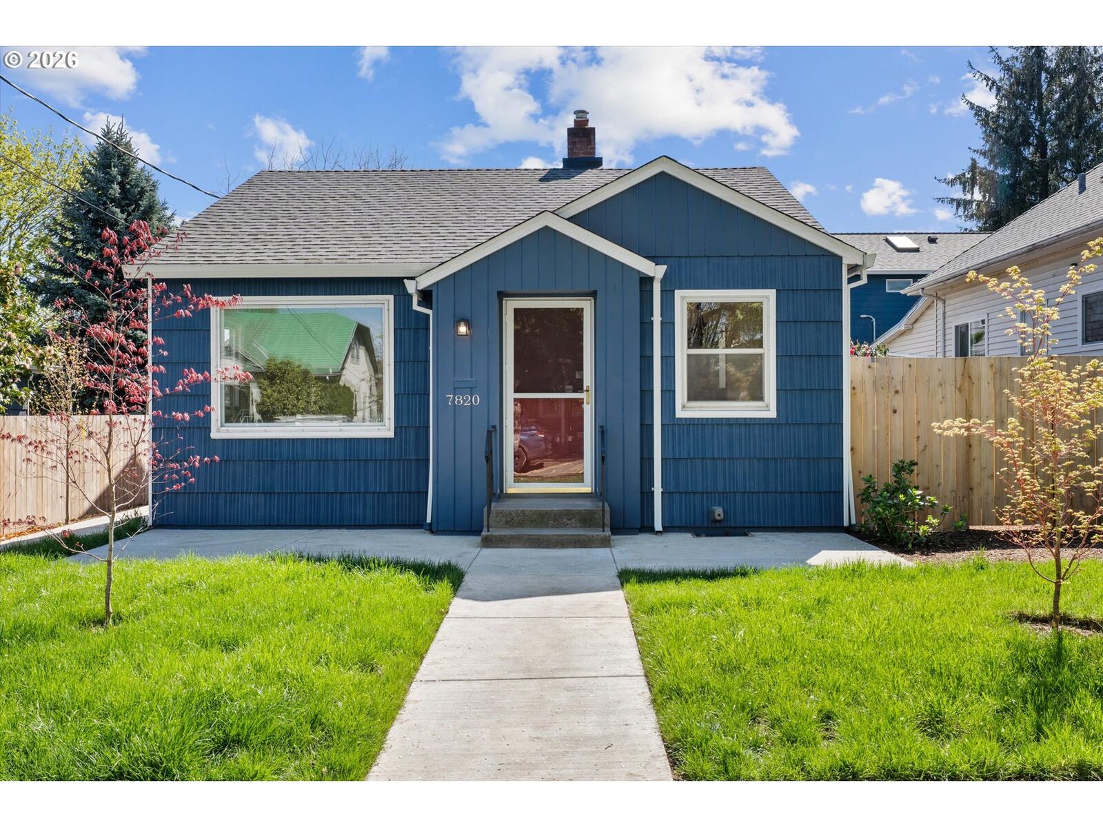 Property Photo: 7820 SE Salmon St OR 97215