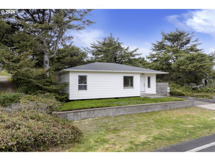 Property Photo:  88352 1st Ave  OR 97439 