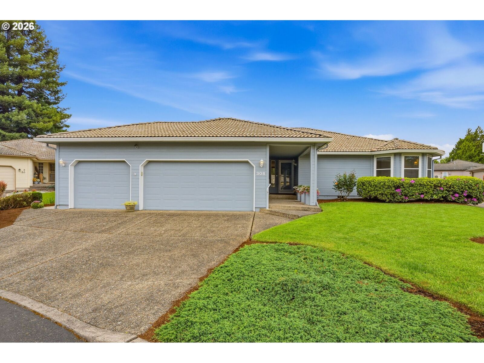 Property Photo:  308 NW 95th Cir  WA 98665 