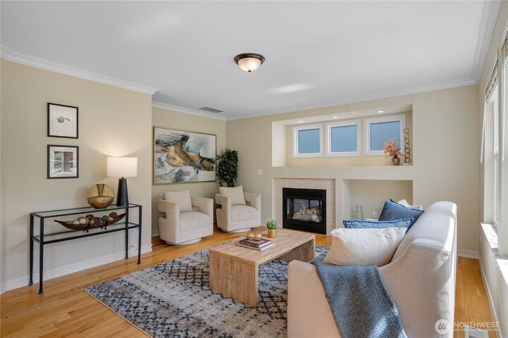 Property Photo:  1016  99th Street SW  WA 98204 