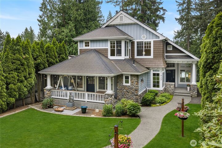 Property Photo:  21827 SE 20th Street  WA 98075 