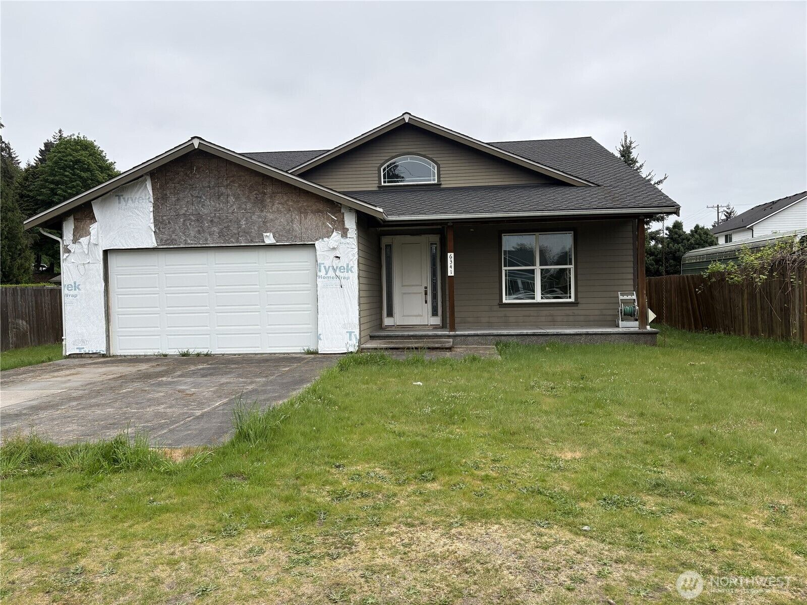 Property Photo: 6341 53rd Avenue W WA 98467