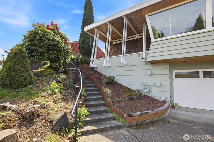 Property Photo: 4826 Delaware Avenue WA 98203