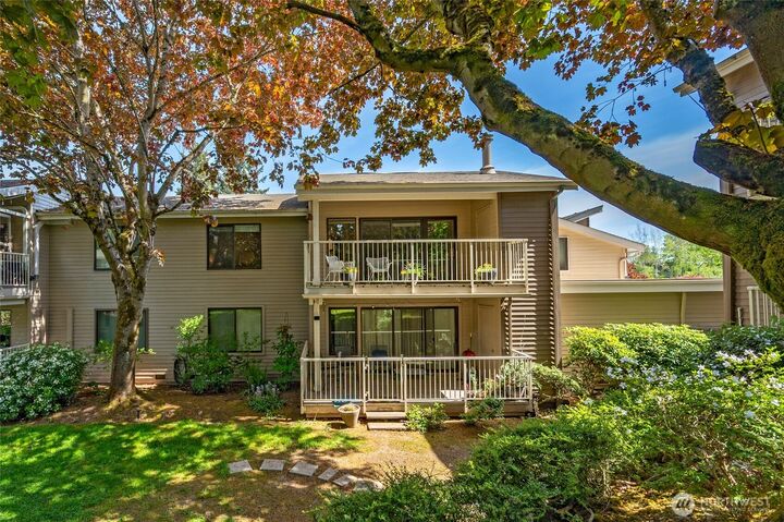 Property Photo:  6343  Sand Point Way NE  WA 98115 