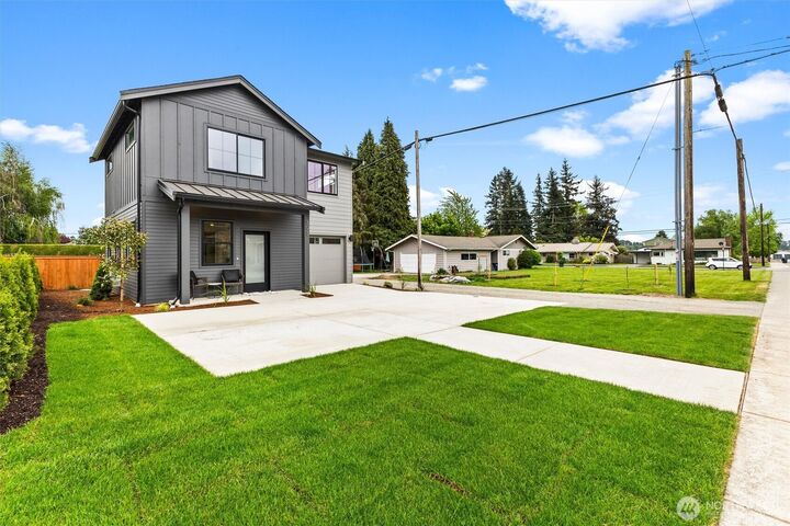 Property Photo:  303 S 17th Street  WA 98264 