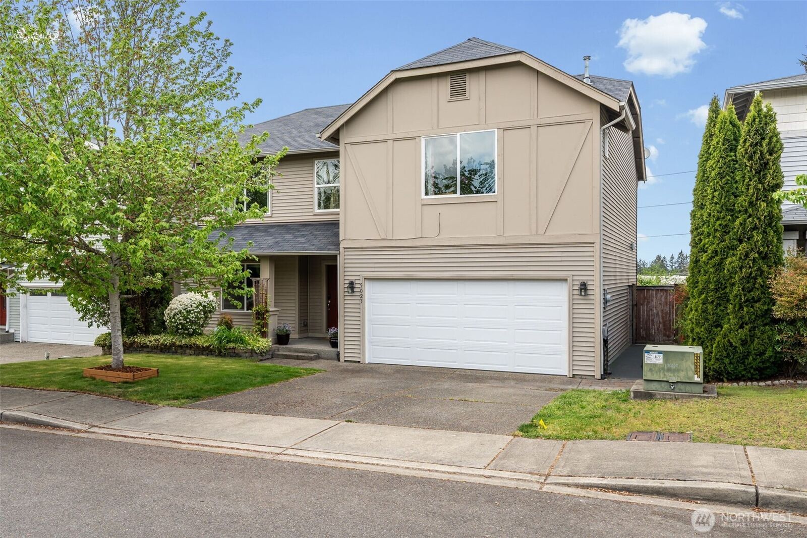 Property Photo: 5023 200th Street Ct E WA 98387